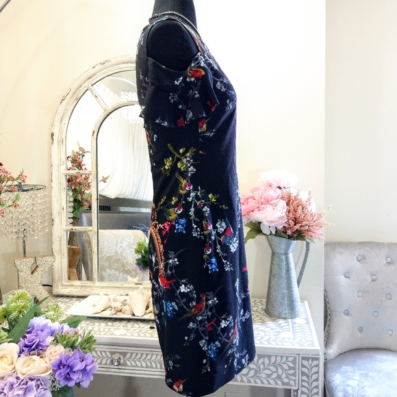 🍒EUC🍒 TED BAKER COLD SHOULDER DRESS - Picture 4 of 9